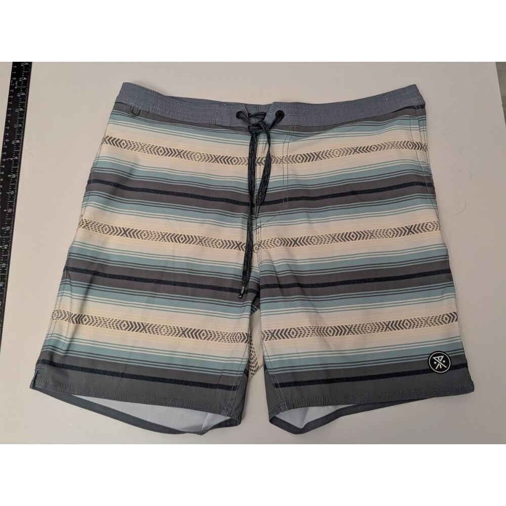 Roark The Chiller Boardshorts Men 32 Striped Gray Blue Swim Trunks Surf Shorts